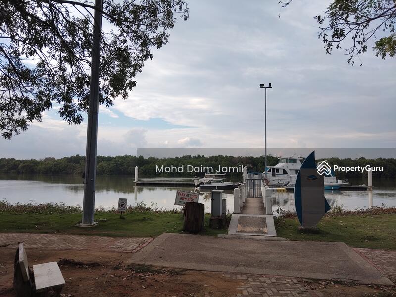 For Sale - Freehold (Open Title) DOUBLE-STOREY BUNGALOW AT GLENMARIE COVE, KLANG