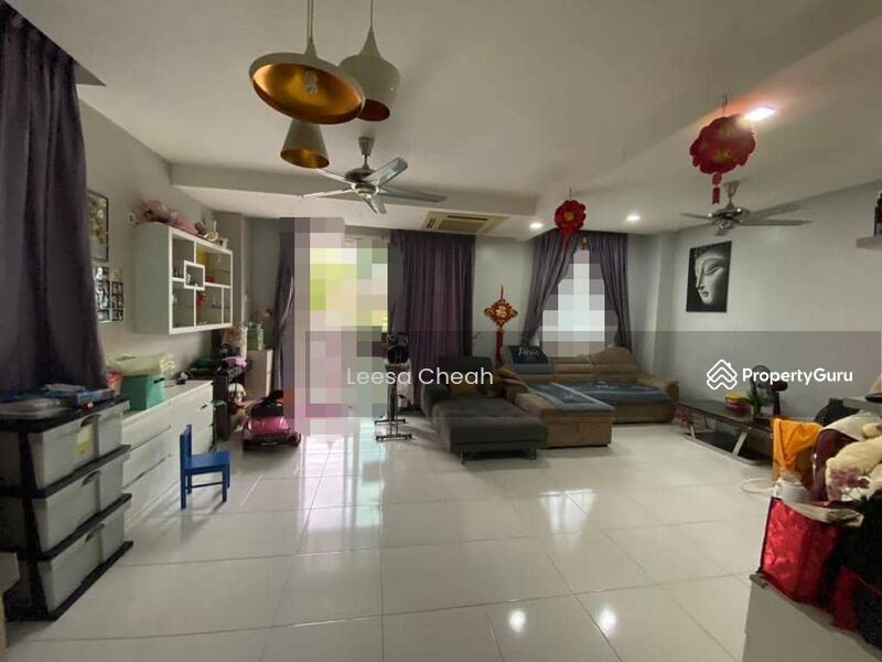 For Sale - Mandarin Quarter