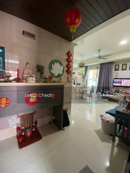 For Sale - Mandarin Quarter