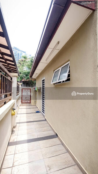 Untuk Dijual - FULLY RENOVATED JALIL SUTERA 2.5 Storey Terrace END-LOT 34x80 BUKIT JALIL KUALA LUMPUR