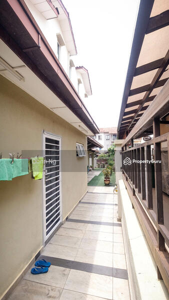 Untuk Dijual - FULLY RENOVATED JALIL SUTERA 2.5 Storey Terrace END-LOT 34x80 BUKIT JALIL KUALA LUMPUR