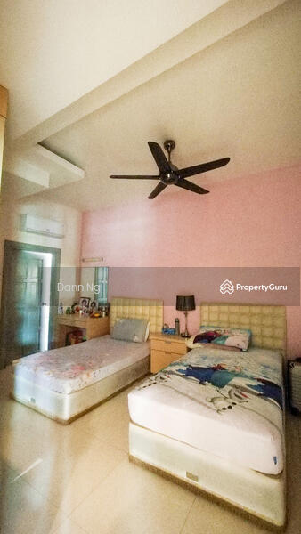 Untuk Dijual - FULLY RENOVATED JALIL SUTERA 2.5 Storey Terrace END-LOT 34x80 BUKIT JALIL KUALA LUMPUR