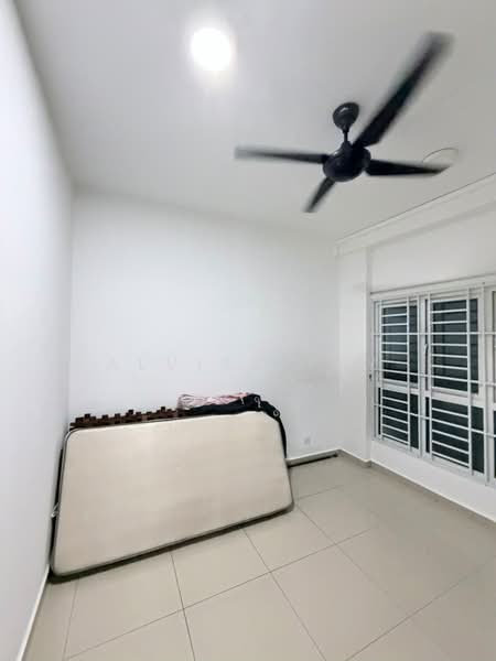 Service Residence for Sale at Seasons Amara Larkin - Alviss Tay - Interior - PropertyGuru.com.my