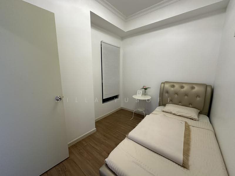 Kediaman Servis untuk Dijual di Cerrado Residence @ Southville City - DILLA YUSOFF - Bedroom - PropertyGuru.com.my