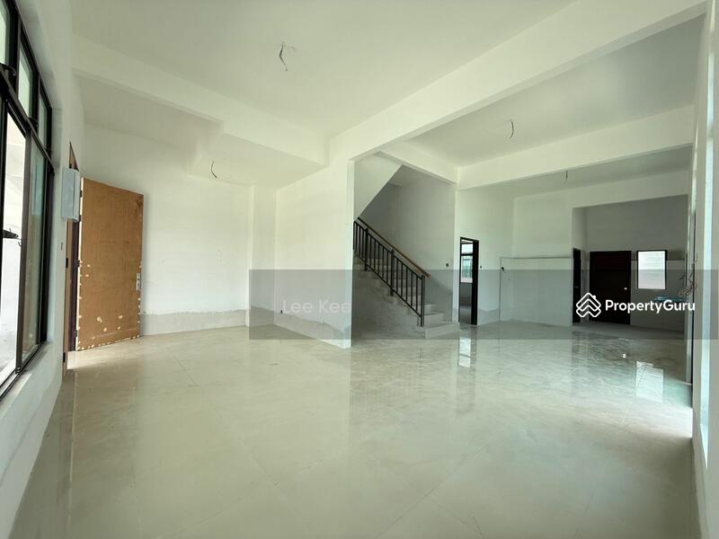 Rumah Teres 2 Tingkat untuk Dijual di Taman Senggarang (Senggarang) - Lee Kee - PropertyGuru.com.my