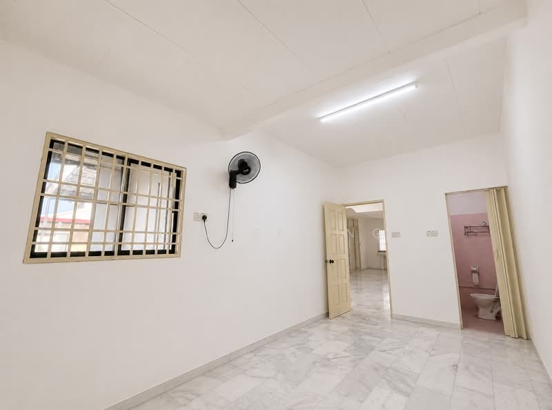 1-storey Terraced House for Sale in Taman Bagan (Butterworth) - Nan See Ng - Interior - PropertyGuru.com.my