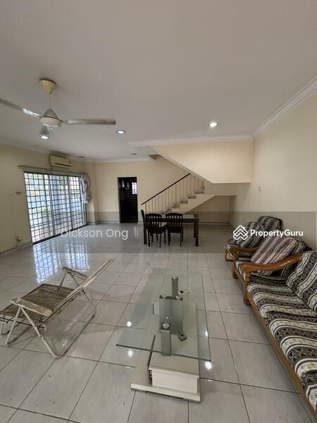 For Rent - Taman Seri Putra, Sungai Buloh, Corner Double storey house