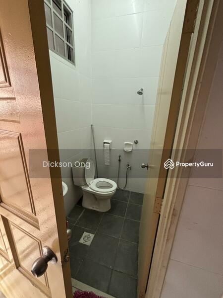 For Rent - Taman Seri Putra, Sungai Buloh, Corner Double storey house