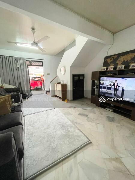 For Sale - Sri Yacob Sris Yacobs