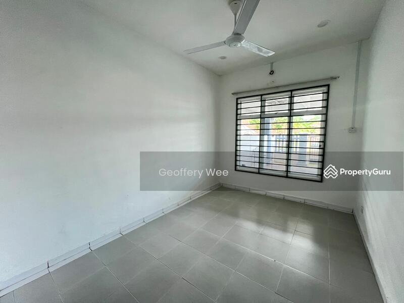 Untuk Disewa - Terrace house at Taman Seri Bertam