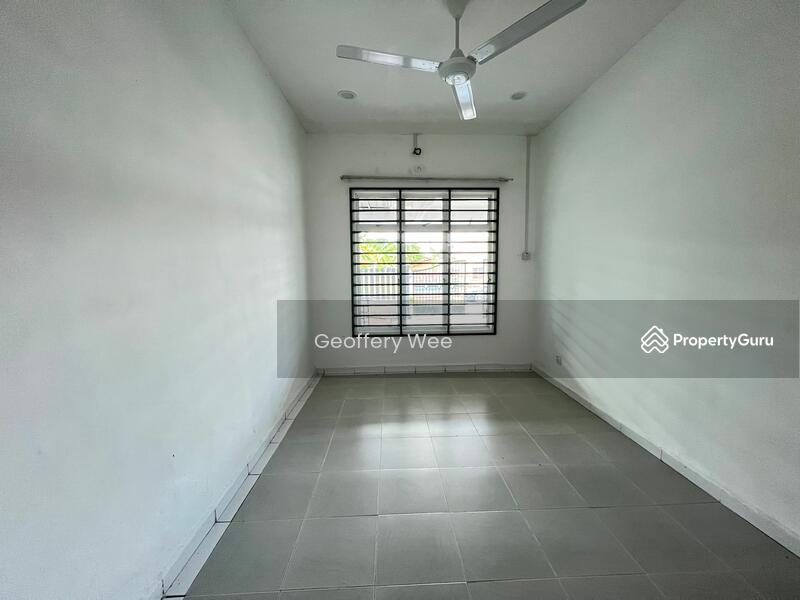 Untuk Disewa - Terrace house at Taman Seri Bertam