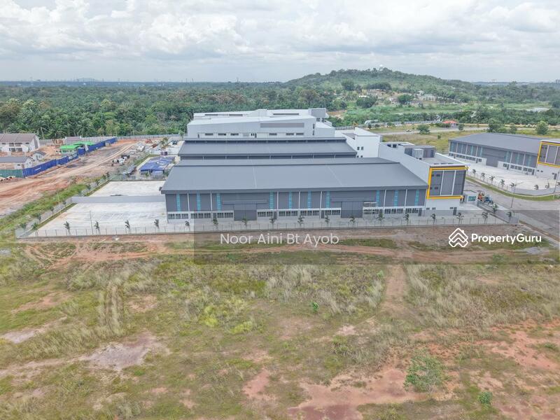 For Sale - 40,000 Sqft Semi D Factory Warehouse Sepang