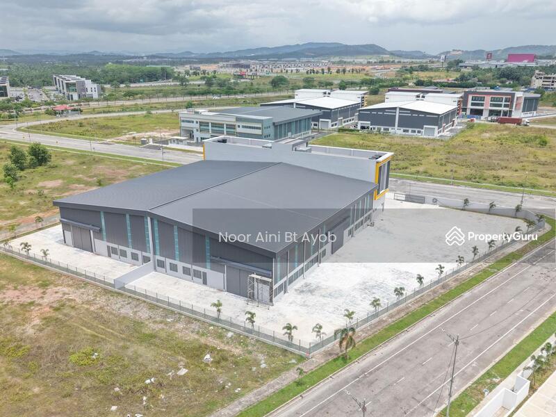 For Sale - 40,000 Sqft Semi D Factory Warehouse Sepang