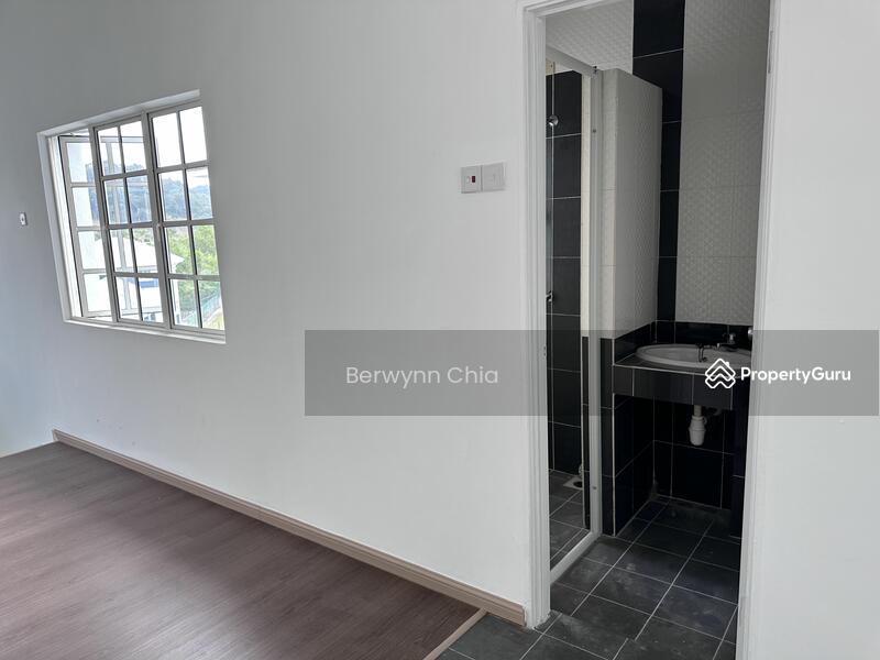 For Sale - Desa Pinggiran Putra