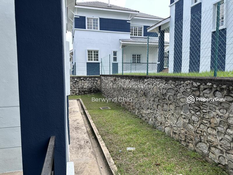 For Sale - Desa Pinggiran Putra