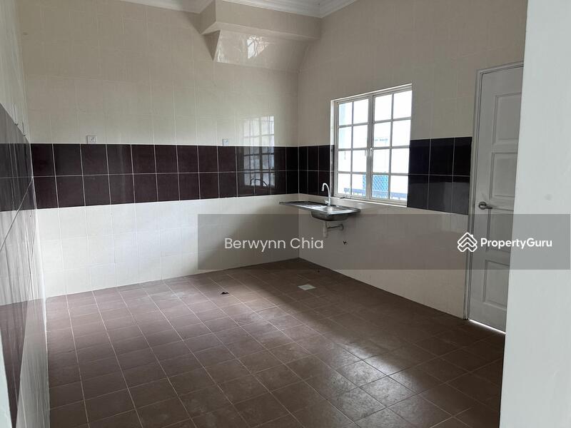 For Sale - Desa Pinggiran Putra