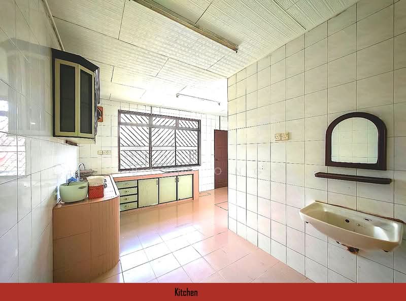 Rumah Teres 1 Tingkat untuk Dijual di Taman Skudai Baru (Skudai) - Bill Ong - Kitchen - PropertyGuru.com.my