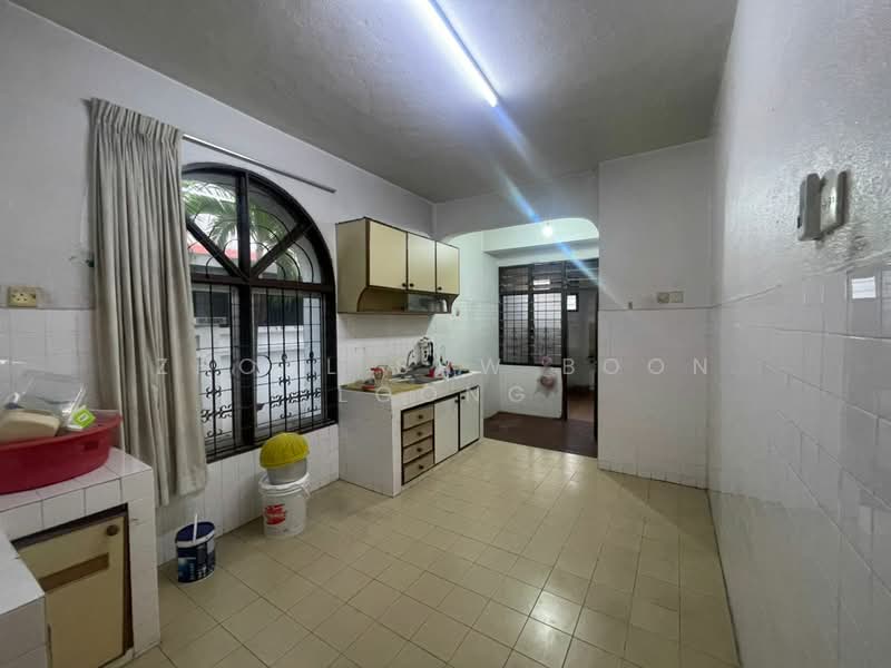 Terraced House for Sale in Kampung Sungai Nibong (Bayan Lepas) - Zhonl Saw Boon Loong - Kitchen - PropertyGuru.com.my