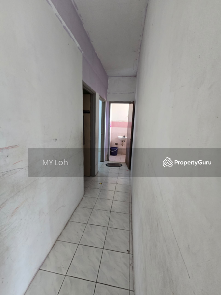 Apartment for Sale at Pangsapuri Laksamana - MY Loh - PropertyGuru.com.my