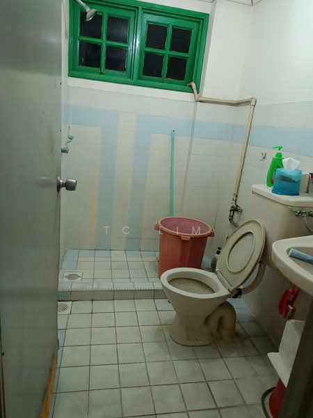 Apartment for Sale at Sunway Court - TC Lim - Bathroom - PropertyGuru.com.my