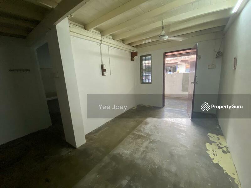 Untuk Dijual - Double Storey Terrace House Taman Semilang, Seberang Jaya