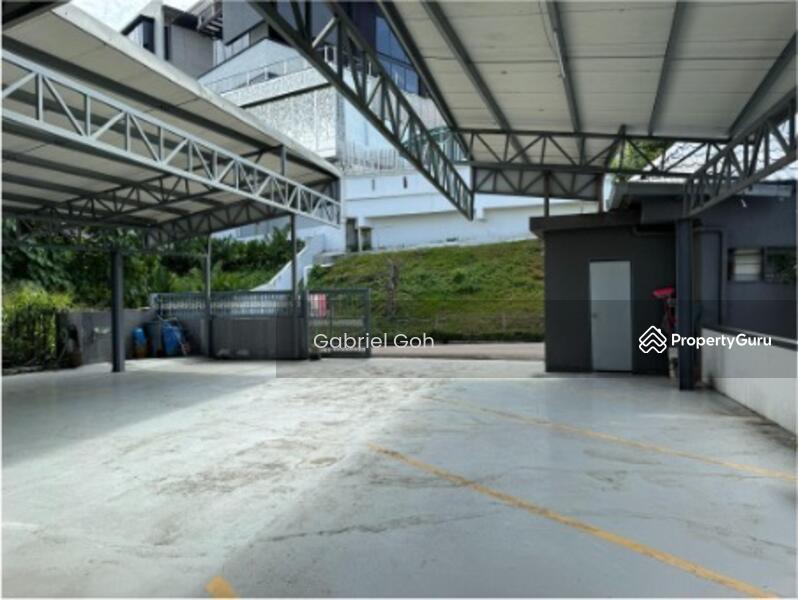 Untuk Dijual - 6 Storey Building With 35 Rooms (11 Units Apartment)