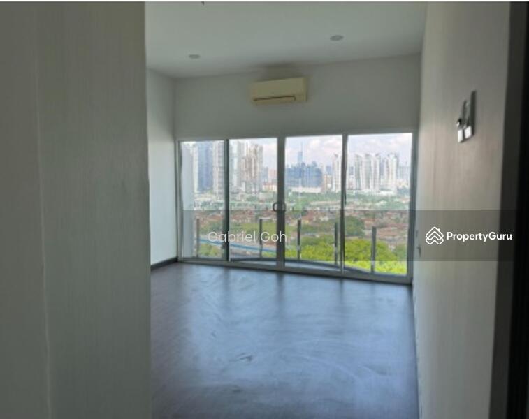 Untuk Dijual - 6 Storey Building With 35 Rooms (11 Units Apartment)