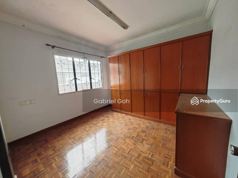 Untuk Dijual - Taman Kaya