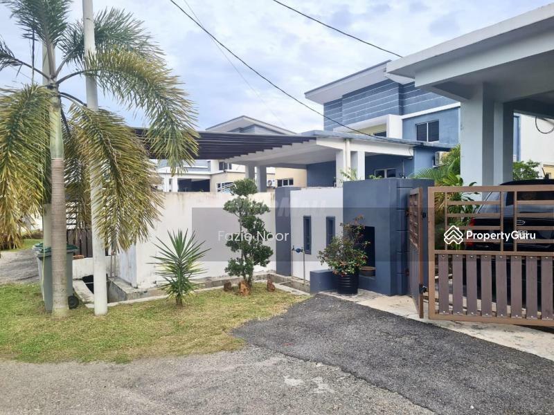 For Sale - Corner Lot Single Storey Bungalow @ Bukit Rambai Melaka