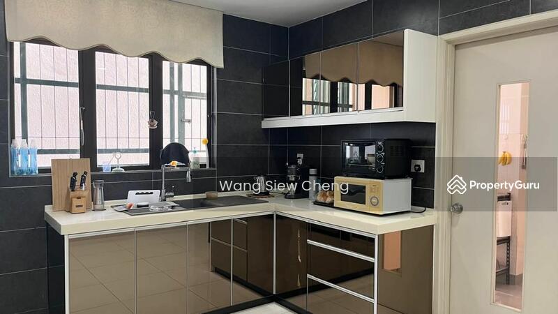 For Sale - 1 Bukit Utama