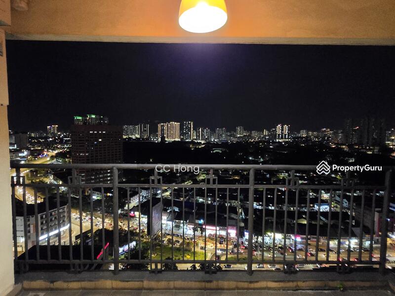 For Rent - Rivercity Condominium