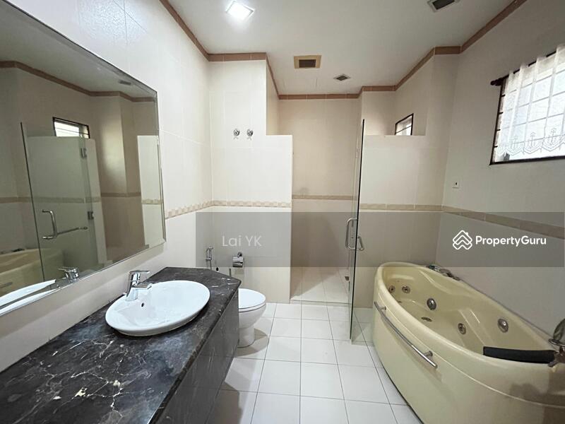 For Sale - Semi-D house at Temasya Glenmarie