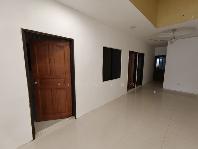 1-storey Terraced House for Sale in Taman Sri Serdang (Seri Kembangan) - Bryan Cho - Interior - PropertyGuru.com.my