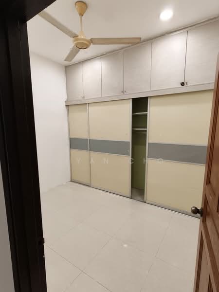 1-storey Terraced House for Sale in Taman Sri Serdang (Seri Kembangan) - Bryan Cho - Interior - PropertyGuru.com.my