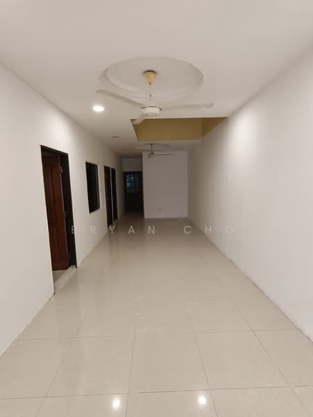 1-storey Terraced House for Sale in Taman Sri Serdang (Seri Kembangan) - Bryan Cho - Interior - PropertyGuru.com.my