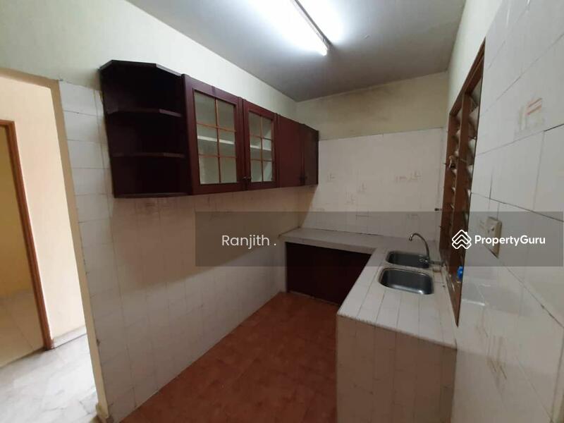Kondominium untuk Disewa di Palm Court Condominium - Ranjith . - PropertyGuru.com.my
