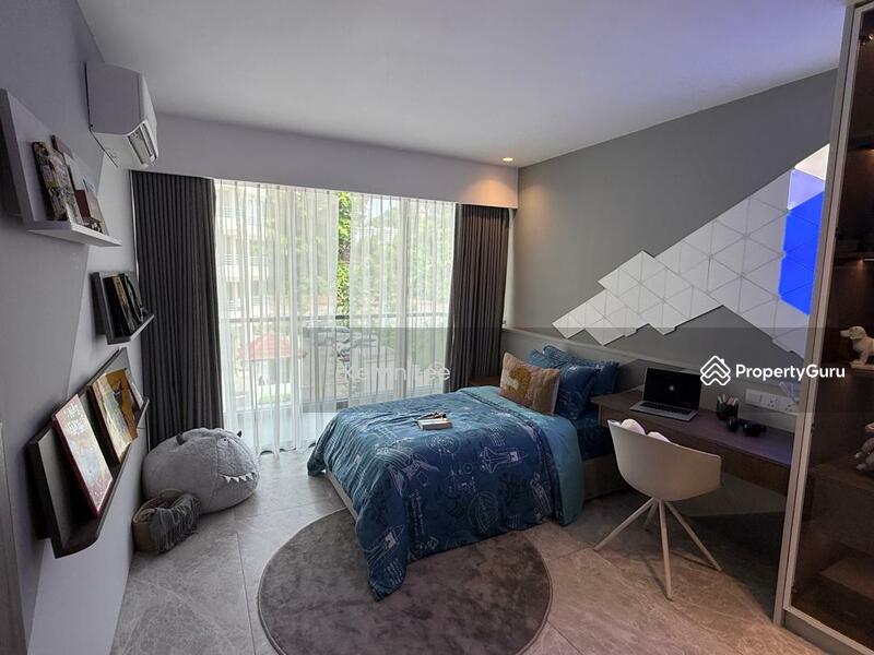 Untuk Dijual - Hinai Height Double Storey Duplex Villa