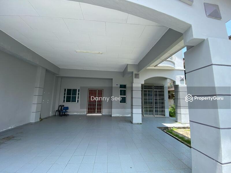 Untuk Dijual - Taman Harmoni Kulai Double Storey Semi Detached House