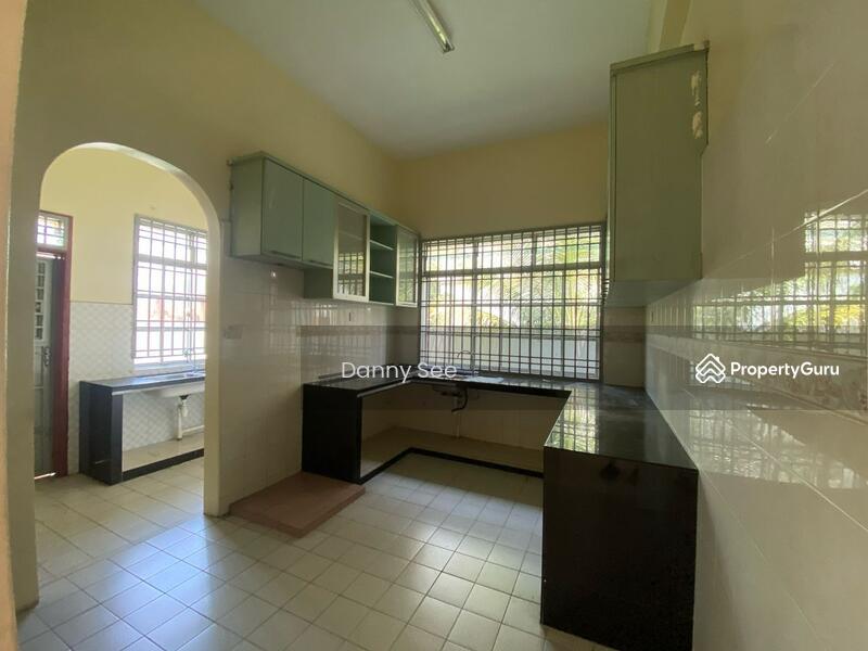Untuk Dijual - Taman Harmoni Kulai Double Storey Semi Detached House