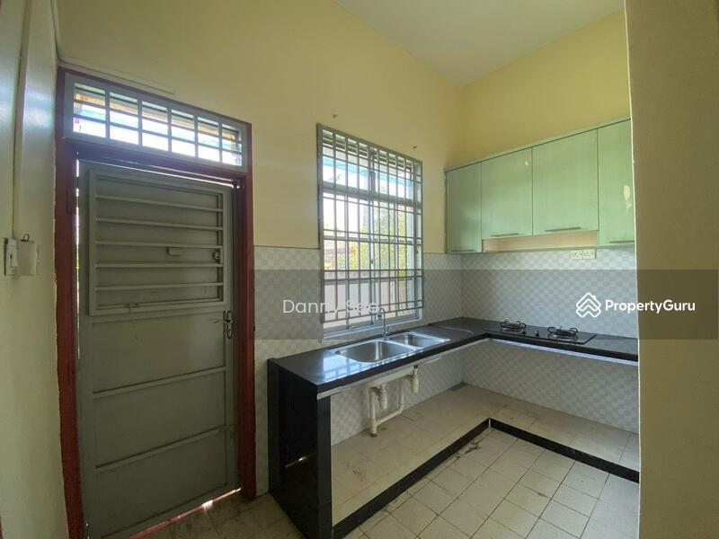 Untuk Dijual - Taman Harmoni Kulai Double Storey Semi Detached House