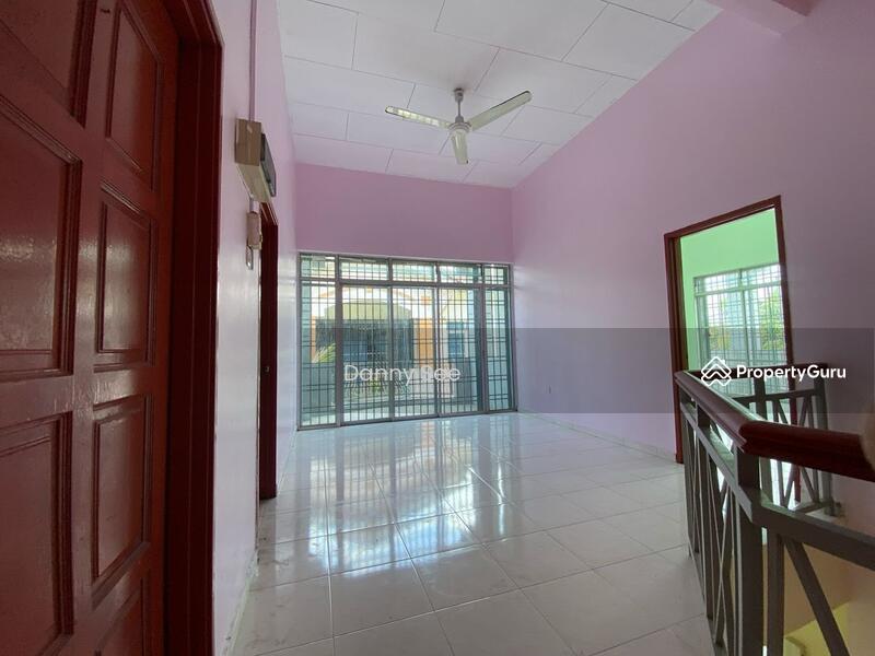 Untuk Dijual - Taman Harmoni Kulai Double Storey Semi Detached House