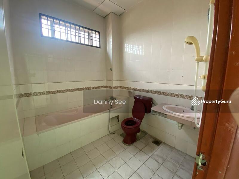 Untuk Dijual - Taman Harmoni Kulai Double Storey Semi Detached House