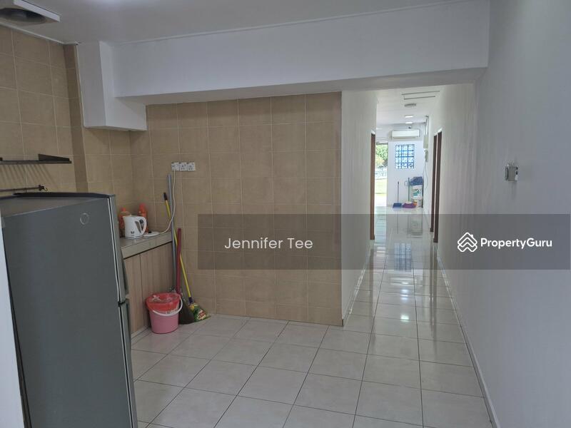 Untuk Disewa - Section 8 @ Petaling Jaya