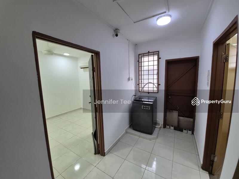 Untuk Disewa - Section 8 @ Petaling Jaya