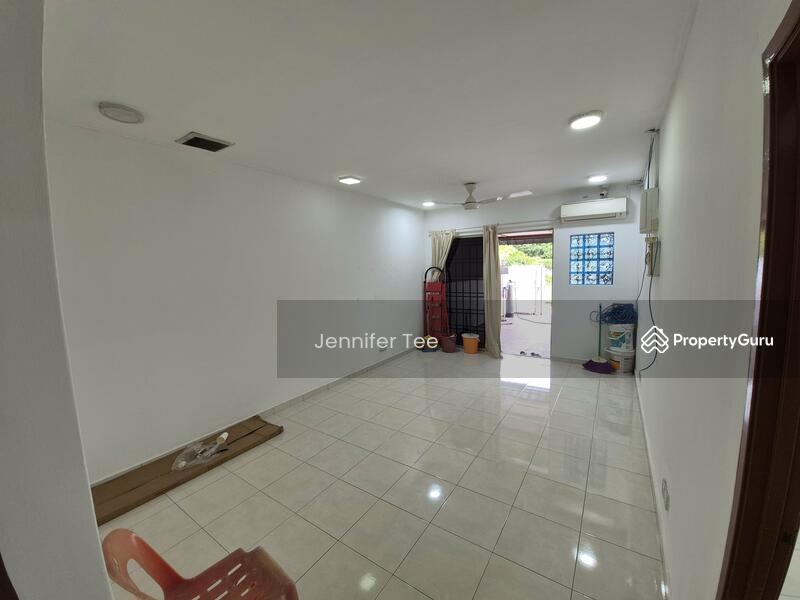 Untuk Disewa - Section 8 @ Petaling Jaya