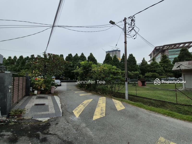 Untuk Disewa - Section 8 @ Petaling Jaya