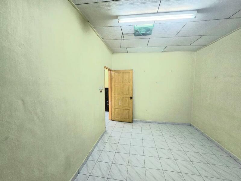 For Sale - TAMAN UNIVERSITI