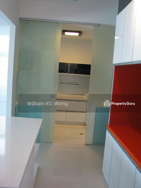 For Sale - Gurney Paragon