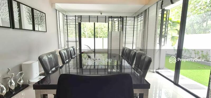 Twin Palms, Sungai Long Dining Room