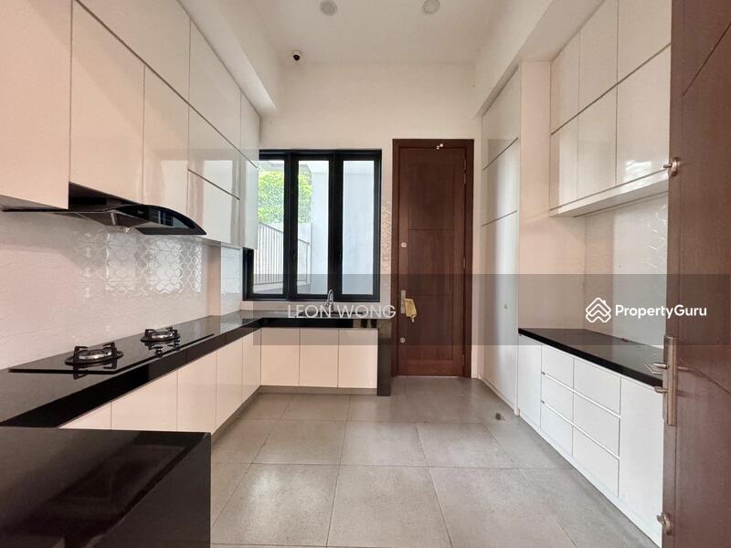 Bungalow for Sale in Country Heights Damansara (Kuala Lumpur) - LEON WONG - PropertyGuru.com.my